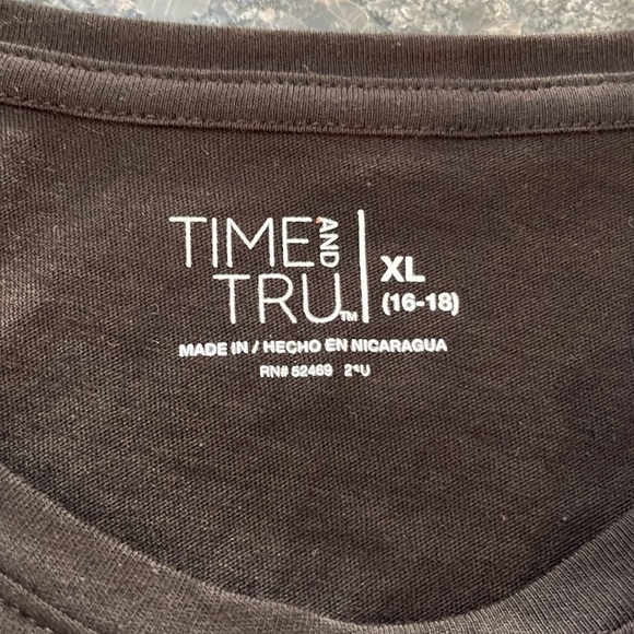 NEW! Black long sleeve tee Sz XL - Picture 3 of 4